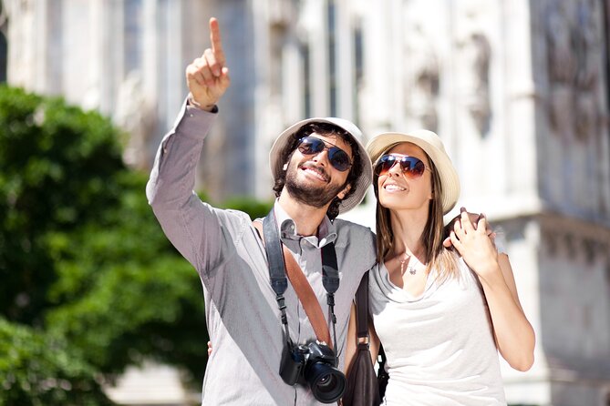 Milan: Small Group Guided Walking Tour - Tour Itinerary