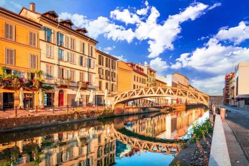 Milan: Small Group Naviglio Grande Aperitivo Tour - Key Points