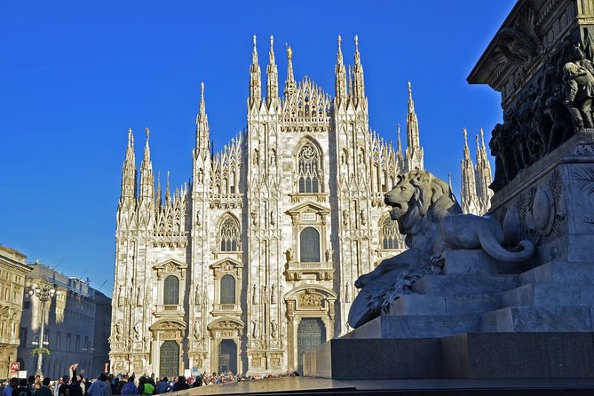 Milan Super Saver: Skip-the-line Duomo and Rooftop Tour - Dress Code and Comfort