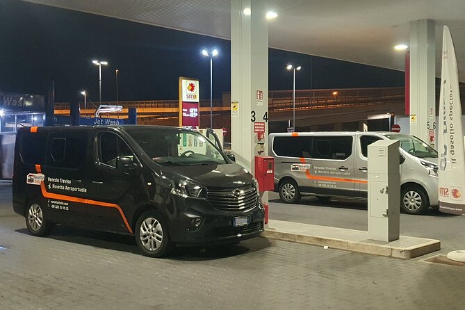Milan to Linate Airport Milan (LIN) - Departure Private Transfer - Pickup and Meeting Details