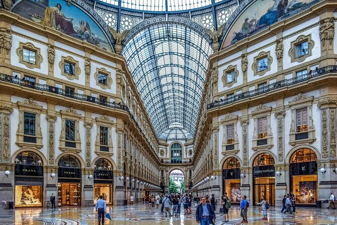 Milano Walking Tour With Audio and Written Guide by a Local - Booking and Pricing