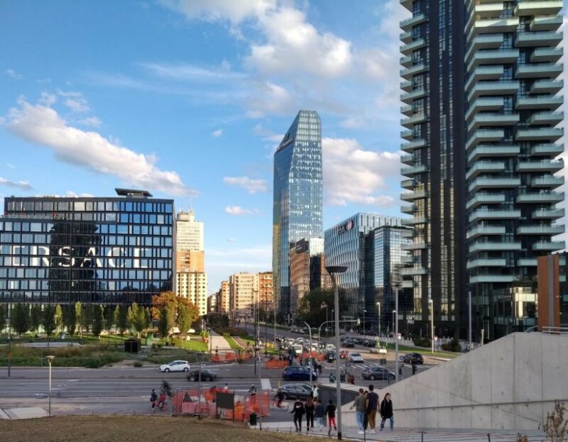 Milans Modern Architecture: 3-Hour Bike Tour - Inclusions