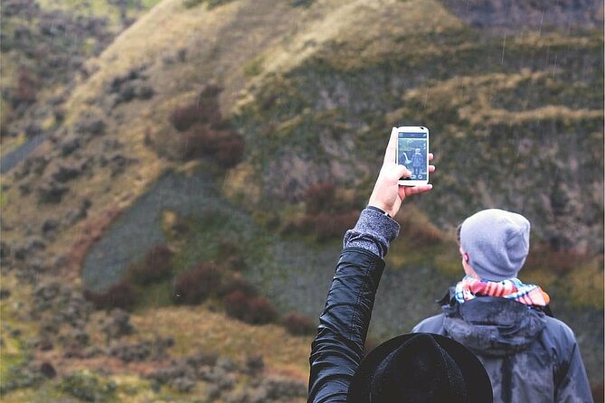 Miles Canyon: a Smartphone Audio Nature Tour - Experiencing the Hands-free Audio Tour