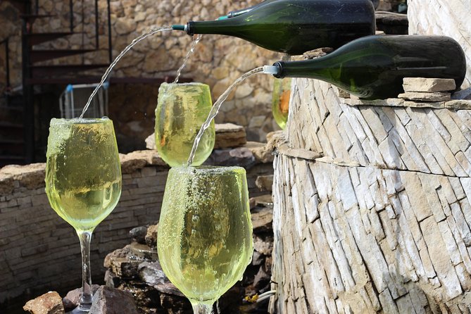 Milestii Mici Is the Largest Cellars of Wine in the World! Tour - Key Points