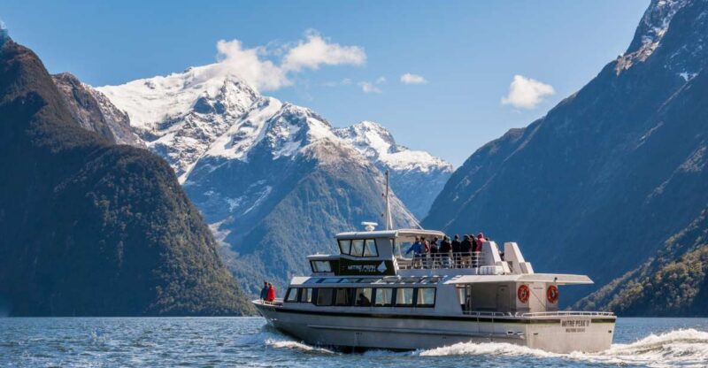 Milford Sound: 2-Hour Small Boat Scenic Cruise - Cruise Experience