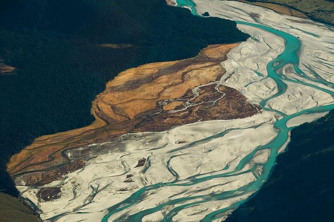 Milford Sound and Big Five Glaciers Scenic Flight - Pilot and Commentary
