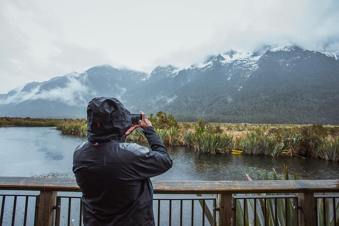 Milford Sound Coach & Cruise Tour From Te Anau - Family Seating Arrangements