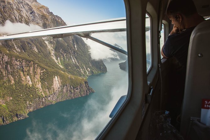 Milford Sound Cruise With Round-Trip Flights From Queenstown - Tour Capacity and Accessibility