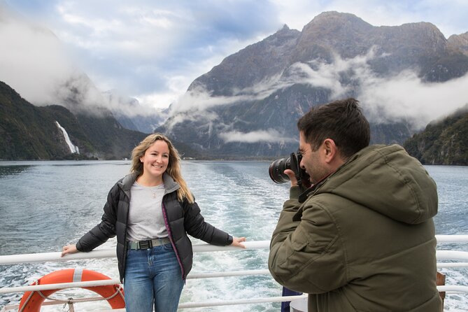 Milford Sound Day Tour and Cruise From Queenstown - Scenic Bus Journey