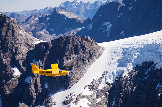 Milford Sound Glacier Flight & Cruise From Wanaka - Scenic Flight Over National Parks