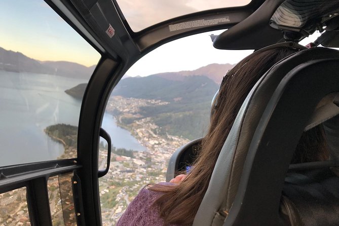 Milford Sound Heli Flight Including Scenic Landings, Boat Cruise - Wildlife Sightings