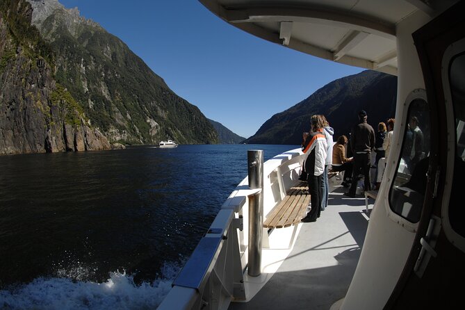 Milford Sound Helicopter Flight and Cruise From Queenstown - Milford Sound Cruise