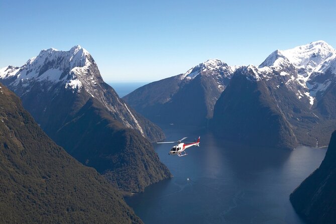 Milford Sound Highlights - 204 - Meeting and Pickup Information
