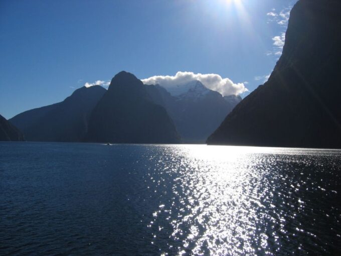 Milford Sound Premium Day Tour and Cruise From Te Anau - Child Safety Considerations