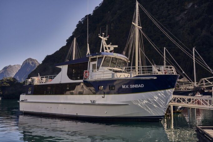 Milford Sound: Premium Small Group Cruise With Canape Lunch - Onboard Amenities and Services