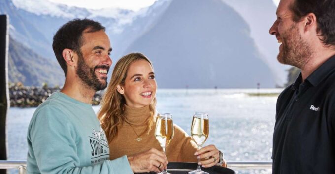Milford Sound: Premium Small Group Cruise With Canape Lunch - Recap