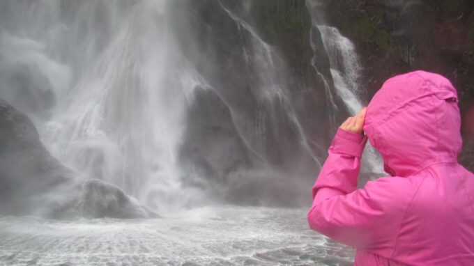 Milford Sound: Small-Group Tour From Te Anau - What to Bring