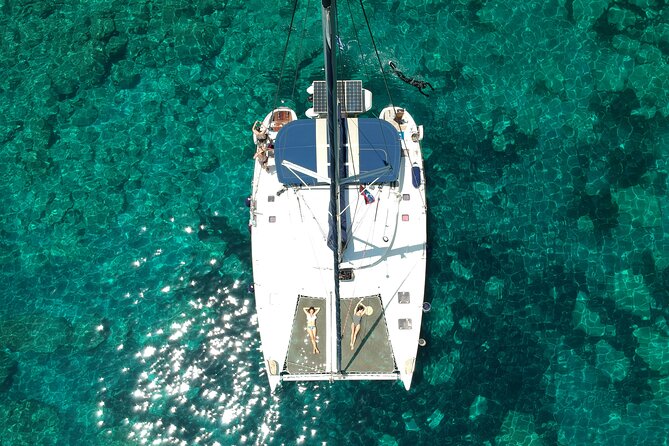 Milos Caves Snorkelling Catamaran Cruise in a Small Group - Catering and Refreshments