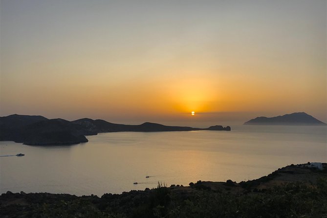 Milos Experience Private Sunset Road Trip - Luxury Vehicle and Amenities