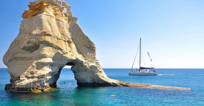 Milos: Full-Day Catamaran Cruise to Poliegos and Kleftiko - Adventuring Kleftiko Bay