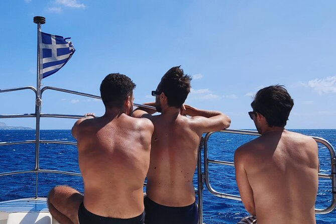 Milos Half-day Tour to Kleftiko - Caves and Swimming