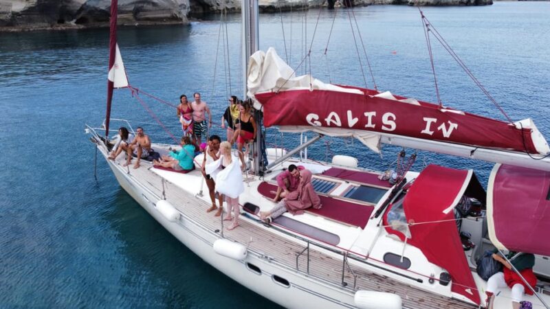 Milos : Round of Milos & Polyaigos Semi Private Sailing Tour - Key Points