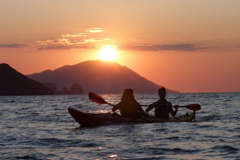 Milos: Sea Kayaking Trip at Sunset With Snack - Itinerary