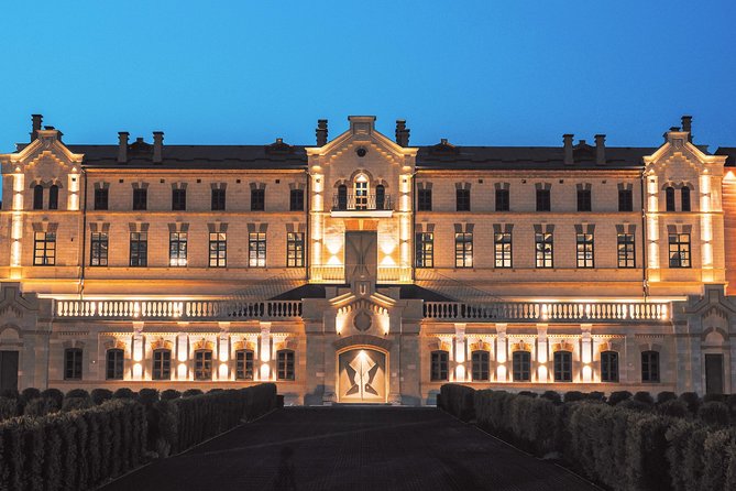 MIMI Castle With Wine Tasting - Key Points