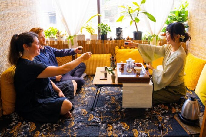 Mindful Tea Ceremony - Tea Origin and Preparation