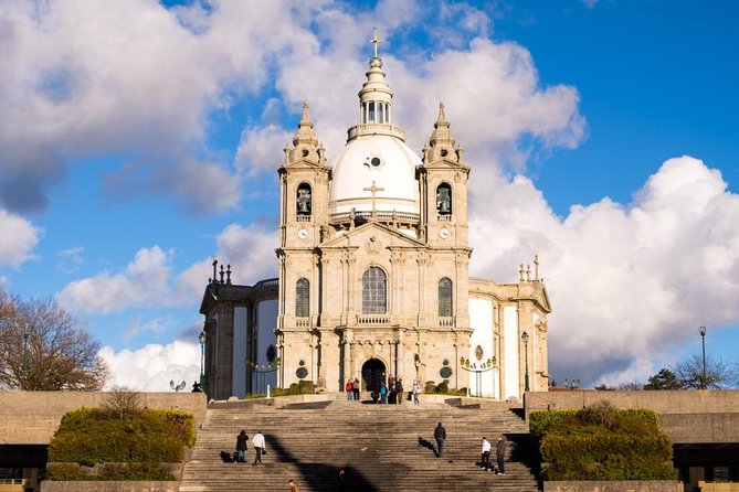 Minho Tour Private (Braga and Guimarães) Full Day - Exploring Bragas Religious Sites