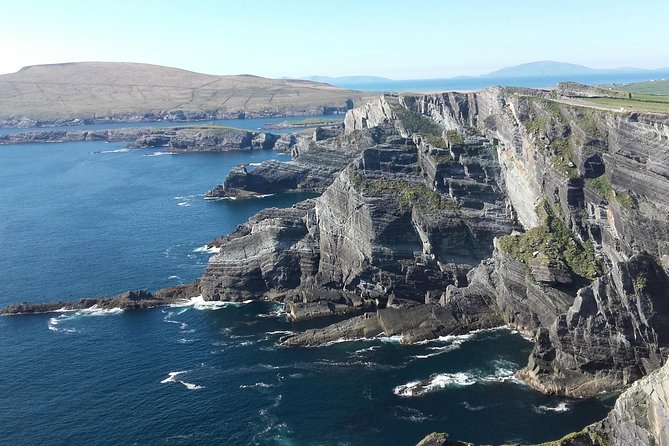 Mini Bus Tour of The Ring of Kerry and Skellig Ring - Exploring the Ring of Kerry