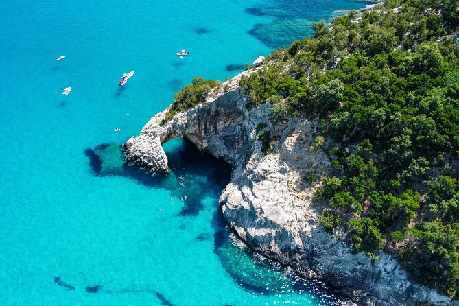 Mini Cruise in the Gulf of Orosei on the Glentor Motor Ship - Exploring the Beaches