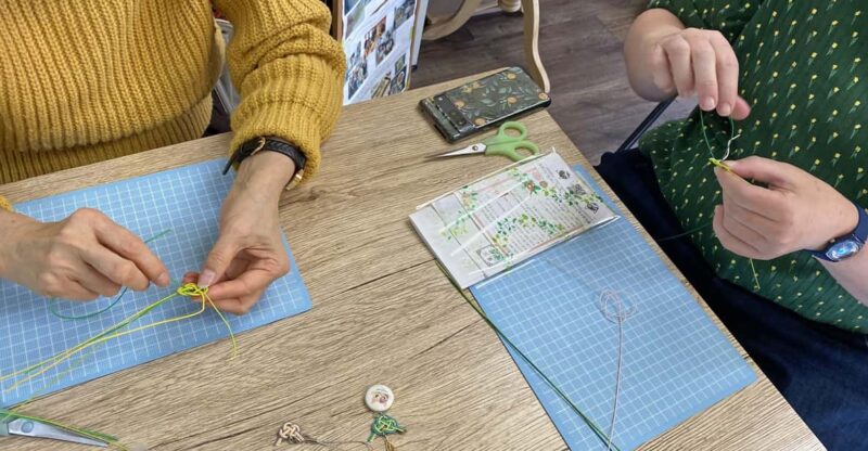 Mini Origami Lamp and Mizuhiki Knot Belt Workshop in Ueno - Crafting the Mizuhiki Knot