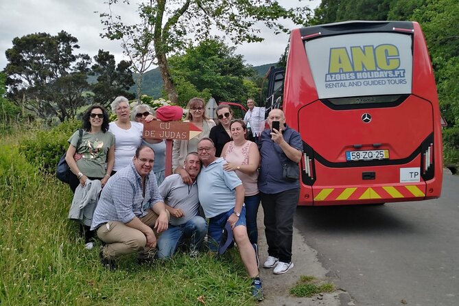 Minibus – Scenictour – Nordeste / Povoaçã – Full Day (Shared) - Inclusions and Accessibility