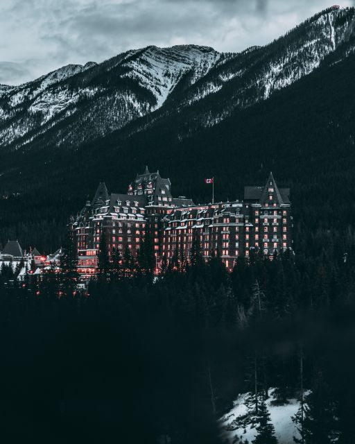 Minivan Airport Shuttle: Lake Louise <---> Calgary - Vehicle Accessibility