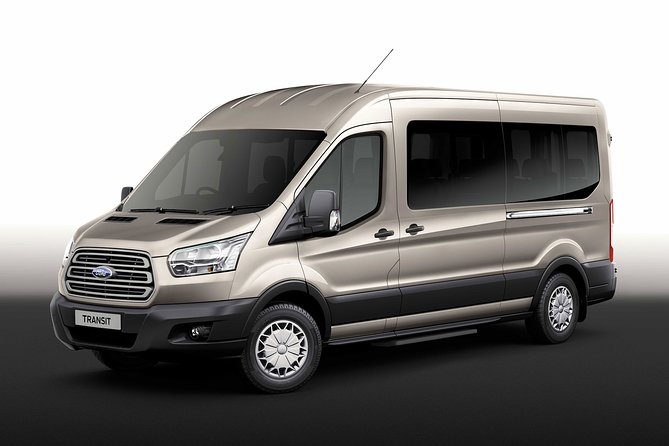 MiniVan Departure Private Transfer Sharjah to Sharjah Airport SHJ - Passenger Capacity and Luggage