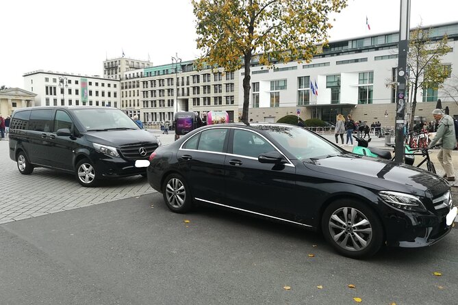 Minivan Driver and Guide (DIN15565) Tailor Made Berlin Highlights - Top Sights Visited