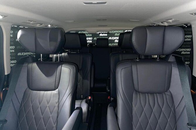 Minivan or Bus Transfer From ORUro Airport ORU to ORUro City - Inclusions