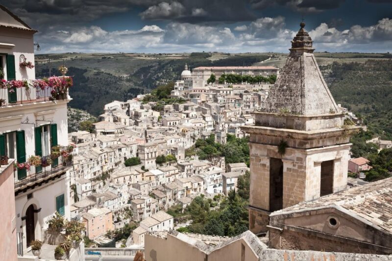 Minivan Tour From Siracusa to Noto, Ragusa and Modica - Discovering Ragusa Ibla