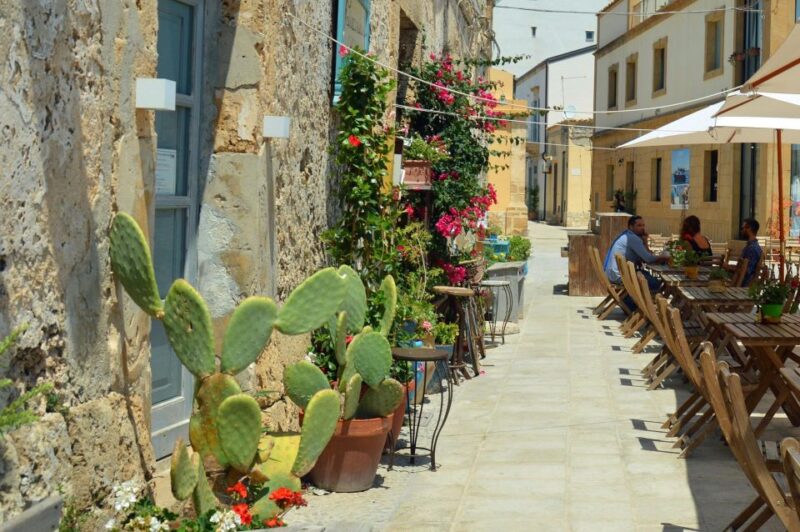 Minivan Tour From Syracuse to Noto and Marzamemi - Discovering Noto