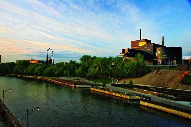 Minneapolis River Walk: A Self-Guided Audio Tour - Exploring the River Walk