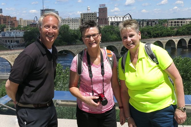 Minneapolis & St. Paul Highlights Private Riding & Walking Tour (3 Hrs) - Inclusions