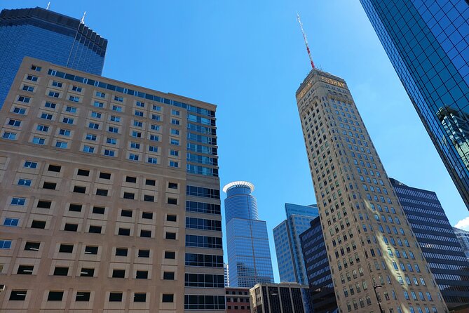 Minneapolis Walking Art Tour - Heart of Downtown - Meeting and End Points