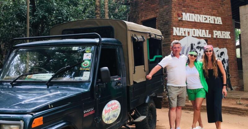 Minneriya Elephant Gathering Safari - Key Points