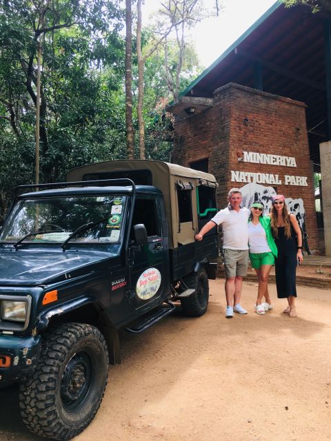 Minneriya Elephant Gathering Safari - Pricing and Booking