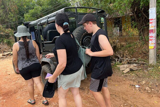 Minneriya National Park Elephant Safari Tour - FAQ