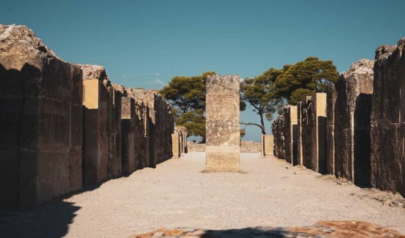 Minoan Luxuries: Ancient Palaces, Messara Wineries & Matala - Indulge in Libyan Sea Bliss