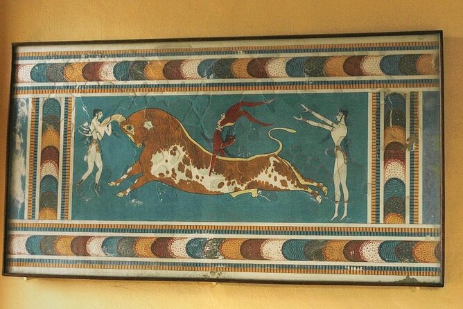 Minoan Path: Knossos Palace, Winery Visit, Lunch at Archanes - Pickup and Communication