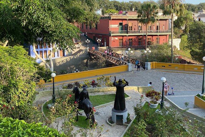 Miraflores and Barranco Private Bike Tour - Discovering Barranco