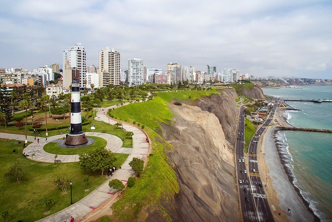Miraflores, Barranco & San Isidro - Districts Tour - Neighborhood Exploration